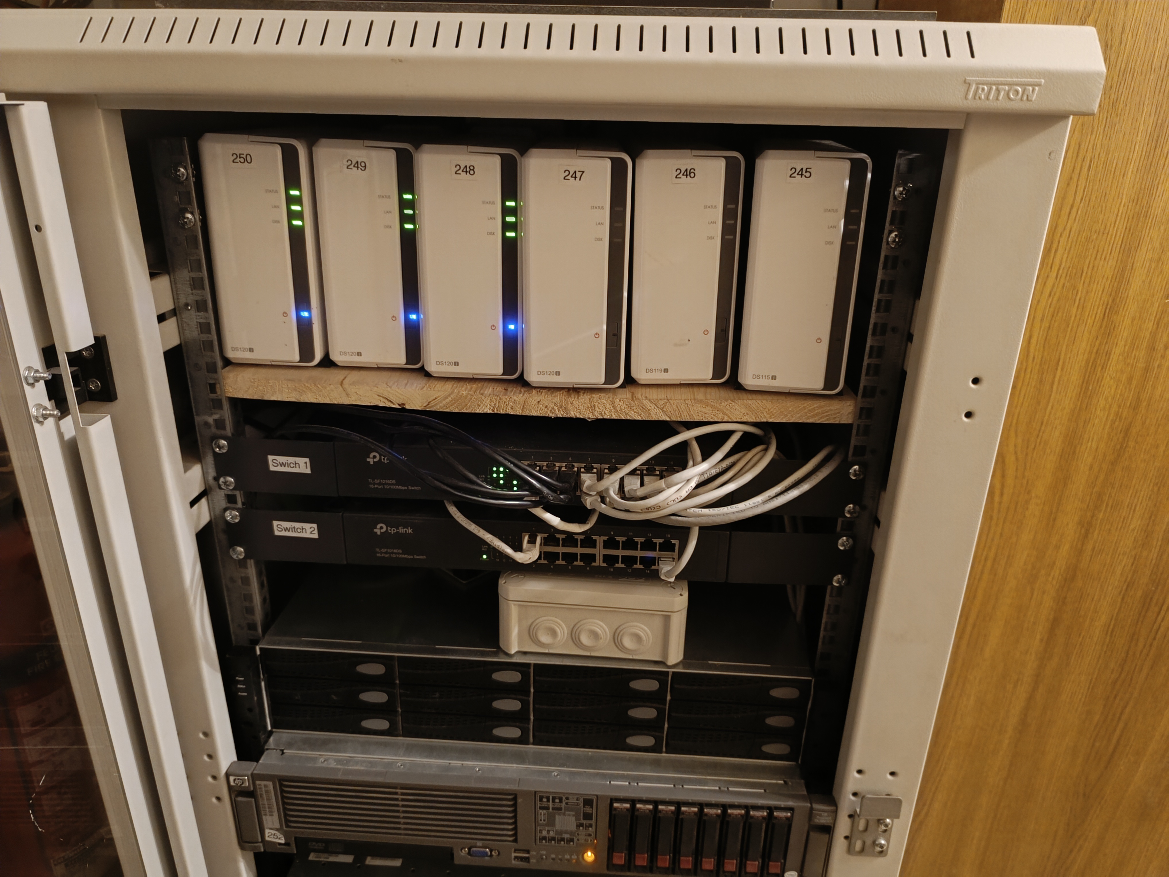 Server